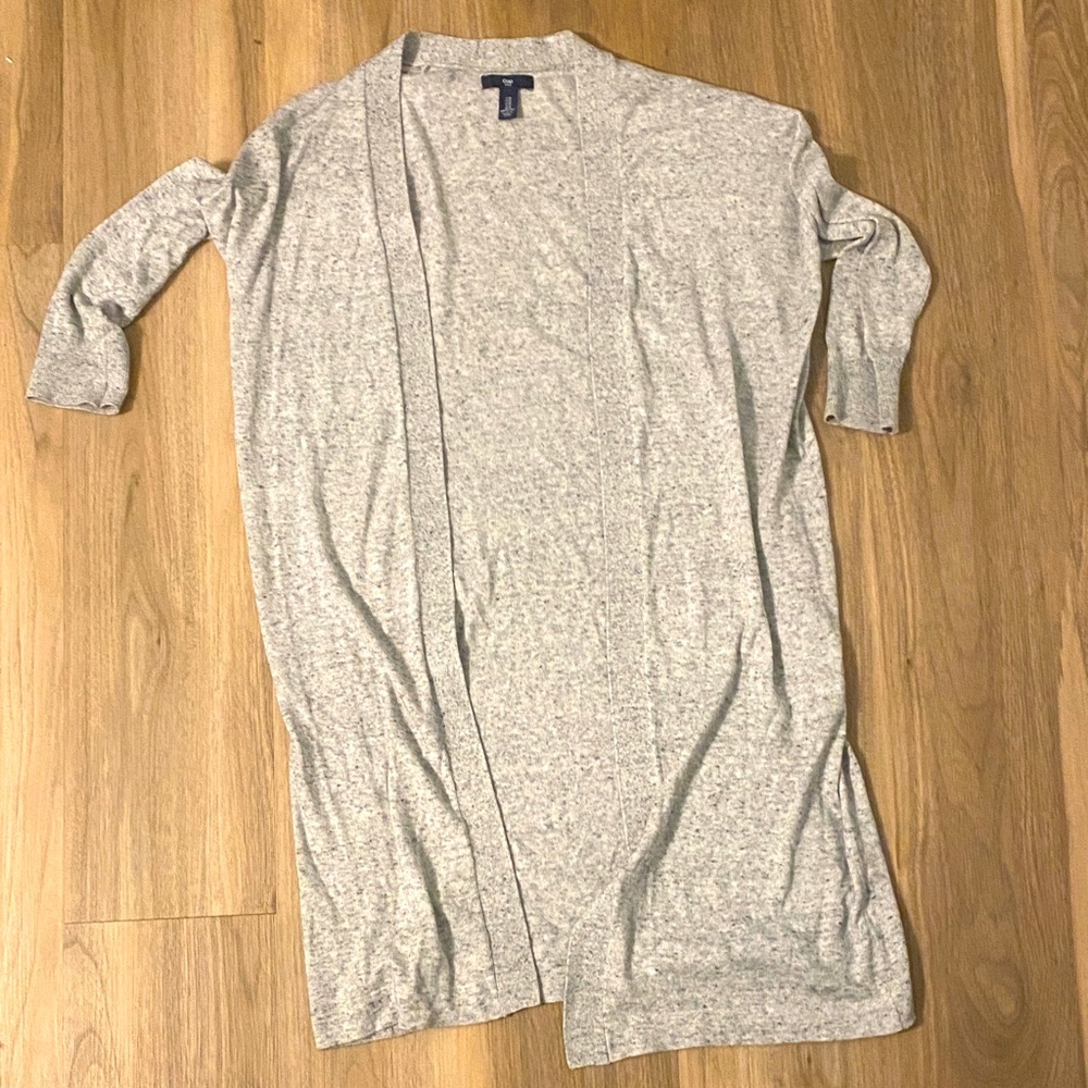 GAP Heather Gray Knit Sweater